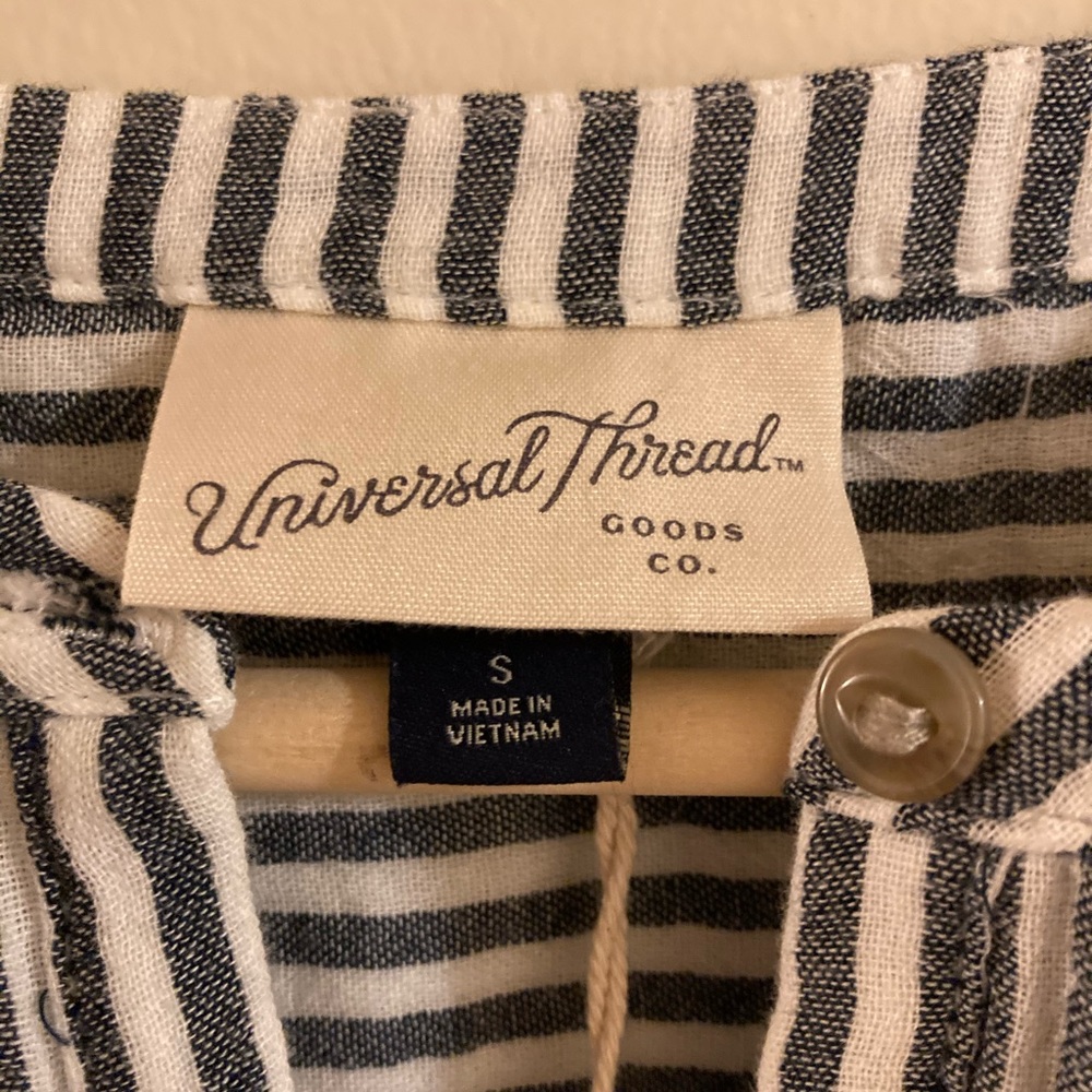 Target blouse - Picture 2 of 3